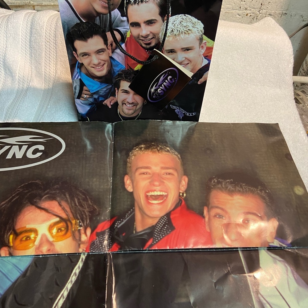 *NSYNC Poster and Gift Bag Set - Picture 4 of 8